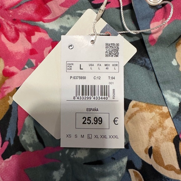 NWT Springfield Camp Shirt - Picture 3 of 5